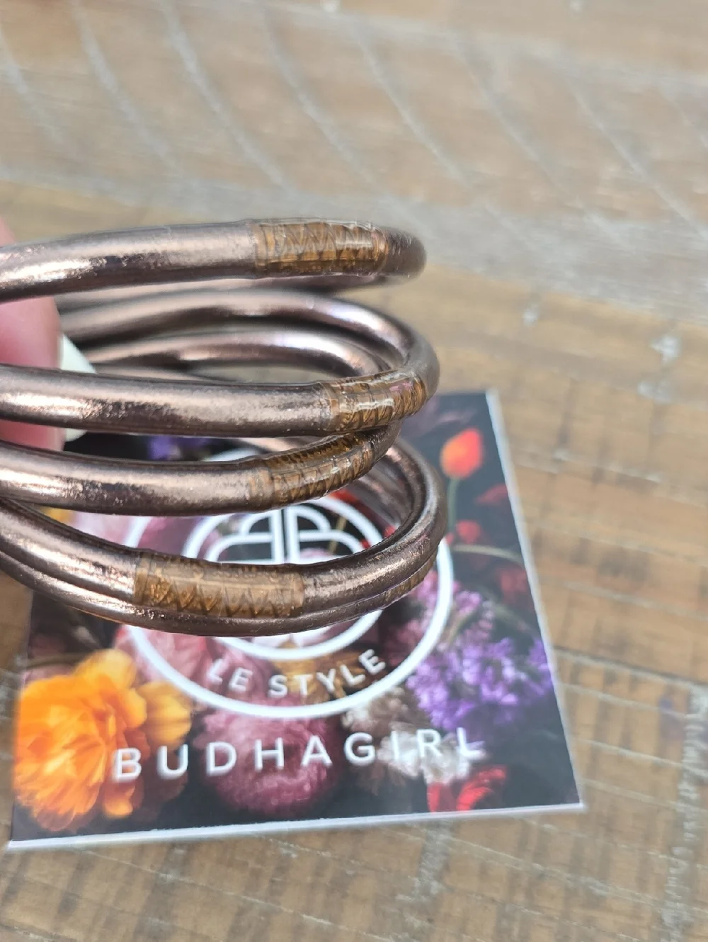 BudhaGirl Meteorite All Weather Bangles® Set of 5 - Serenity Prayer Small Nwt - Picture 2 of 3
